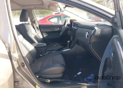 2017 Toyota Corolla Se z USA, uszkodzony, nr VIN 2T1BURHE9HC891411